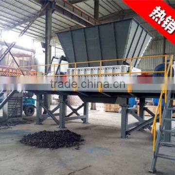 Large capacity double shaft wood shredder/big wood crusher machine in China