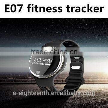 Made in China Touch Screen Smart Wristband E07 Smart Bracelet Fitness Wearable Tracker Bluetooth Watch photo-2