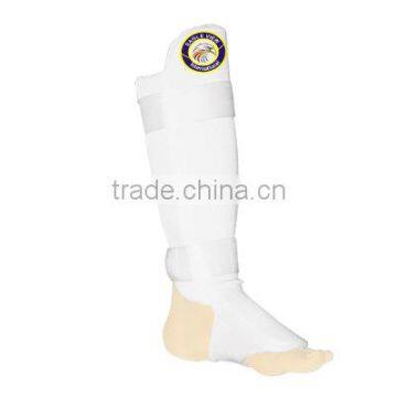White Color Shine in Step Elastic Pad