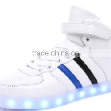 2017 Men Fashion Casual Ankle Shoes Flashing Rechargeable Wholesale photo-2