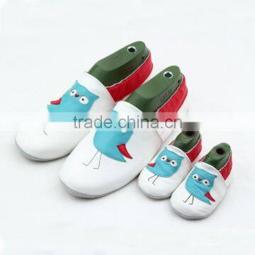 Family indoor shoes wholesle soft leather slipper