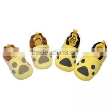 Cute Dog Footprint Embroidered Baby Shoes photo-5