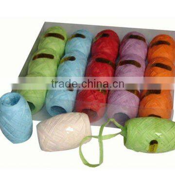 Raffia curling egg/ribbon egg