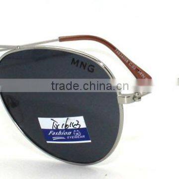 2016 Wenzhou Metal Chinese Sunglasses and Unisex Travelling Sunglasses and Fashion Wenzhou Factory