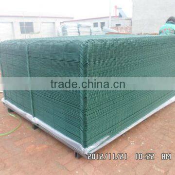 2012 HOT SALE Welded wire fence (commerical type 4/5mm x 200x50mm)