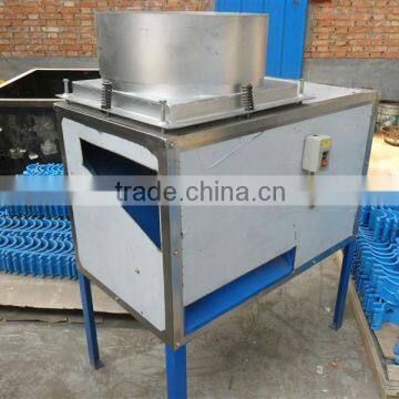 Dry way garlic beating machine