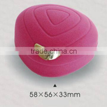 AN389 ANPHY Heart-shaped Decoration Ring Necklace Stud Earrings Jewelry Gift Box Stand Display Stock photo-2