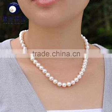 10-11mm high luster round shape white statement necklace of natural fresh water pearl