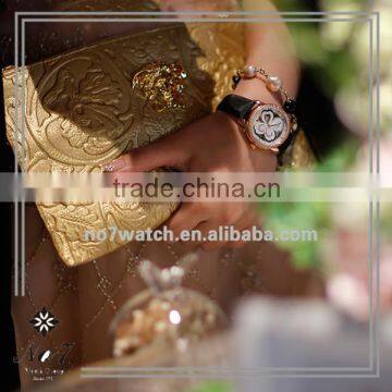 China Direct Factory High Quality Gold Leather Beautiful Lady Watch photo-3