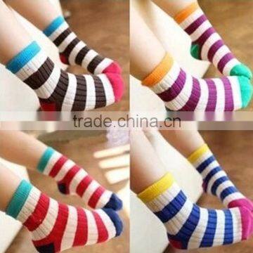 2015 fashion design socks cost-effective cartoon child tube sock