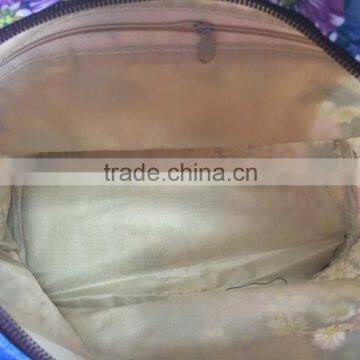 Fashion Design Cosmetic Bag photo-5
