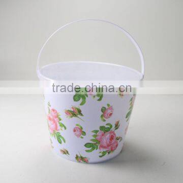 plastic flower bucket