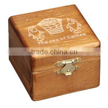 wholesale FSC&SA8000&BSCI small locked lid wooden jewelry storage gift box