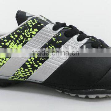 Wholesale Durable Indoor Outdoor Soccer Football Shoes For Men/Women/Children
