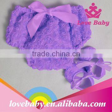 2015 New Arrival Hottest Selling Rosette Baby Infant Cotton Bloomer With Shoes Set photo-2