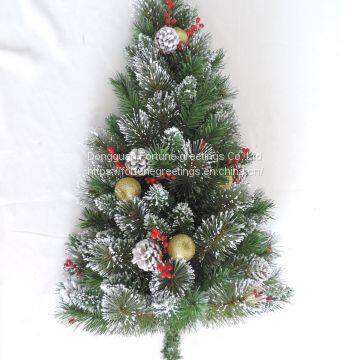 Искусственная полуелка для Рождества