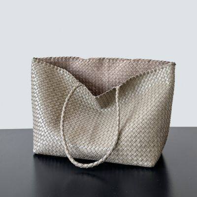 Retro Handwoven Basket Bag Beach op Handbag Soft Handle Artistic Sle Casual ex Basket Ape Mid Size Stripe Pattern photo-4