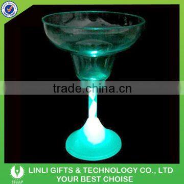 2016 Sexy Change Color Plastic Led Cup With Logo