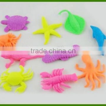 Hot Selling Funny Growing Sponge Toys Water Growing Animals