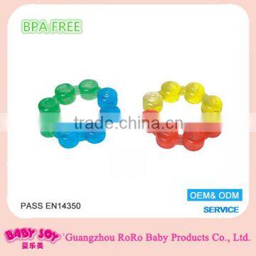 2016 cheap water-filled baby teether manufacturing with SGS certificate