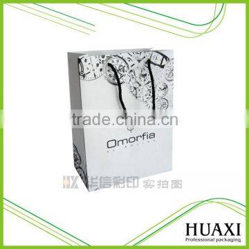 Custom logo white matt laminated paper bags for gift packing