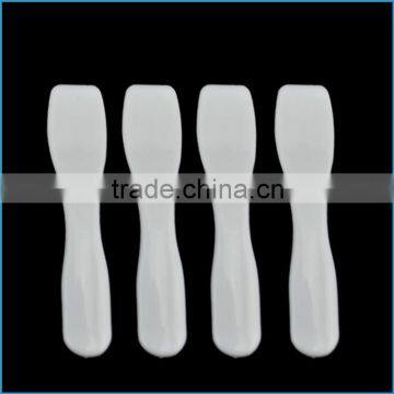 hot sale plastic cosmetic cream spoon