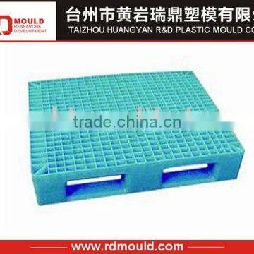 Plastic tray mould