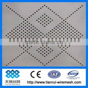 wind protection screen perforated metal