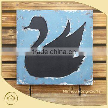 Wall Hanging Decoration Wooden with Swan/Animal Shaped Blackboard