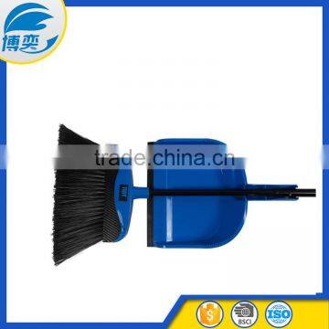 QUICKIE Supplier Mini Plastic Leaf and Rubbish Dustpan Brush Set