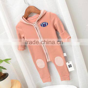 Wholesale hooded high quality cotton long sleeve baby playsuit