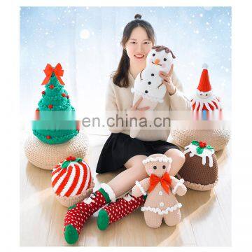 Yarncrafts Gingerbread Man Soft Toy Hand Crochet Christmas Pillow for Kids Gift photo-4