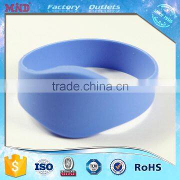 MDW450 Custom Logo Oval Silicone NFC Bracelet photo-4