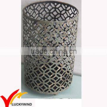 rust wire mesh metal candle holder round