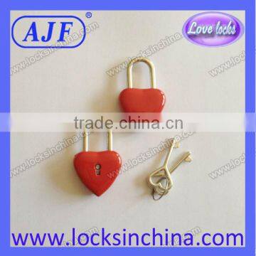 Fashionable red heart shaped mini padlock for promotion