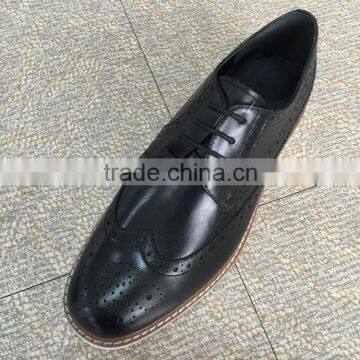 2015 style Carve patterns or designs on woodwork leather casual shoes low for PU leather men's shoes rubber foam lace-up dress s