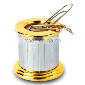 Stationery clips pen stand