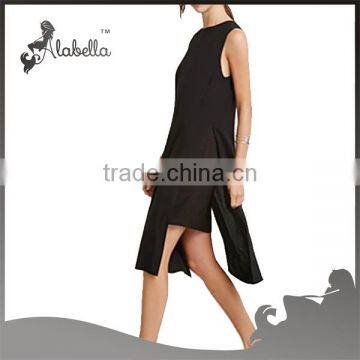 Sleeveless dress with high slits and back zipper