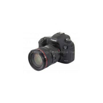 Canon 5D Mark III kit (24-70mm F4) (EOS 5D Mark III, 5D3, 5D Mark3)