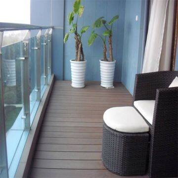 WPC Waterproof Plastic Composite Outdoor Deck Flooring