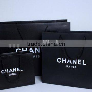 Products New Logo Decoration Elegant Black Handle Paper Bag for Luxury Shop Promotion photo-4
