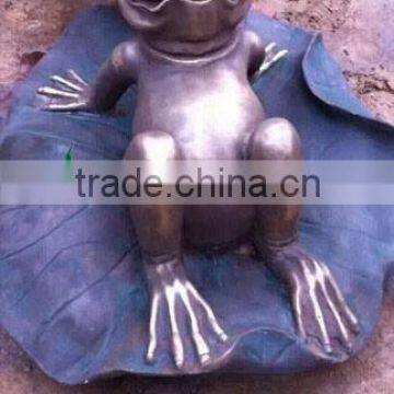 Bronze naughty frog on lotus sculpture