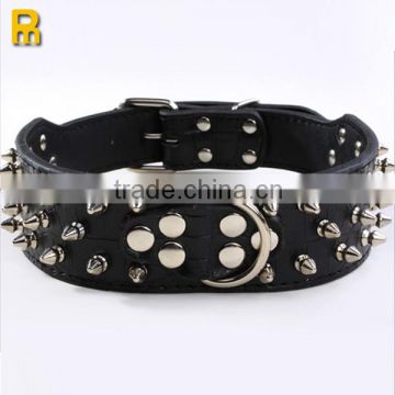 Leather dog collar