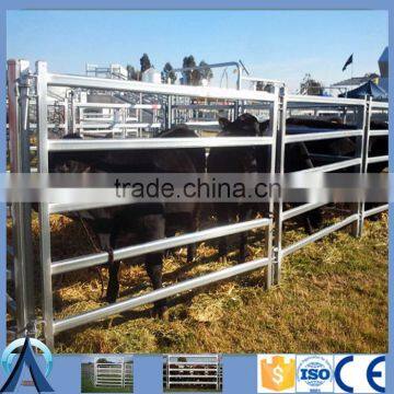 2.1m and 2.4m Lenght Farm Livestock Metal Fence Panels For Sheep / Cattle