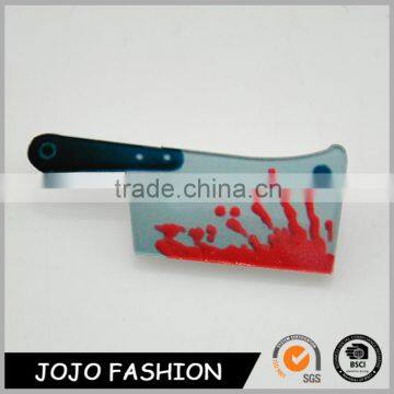 Wholesale bulk knief shaped custom brooch