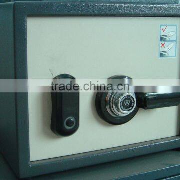 Fingerprint and Mechanical combination safe