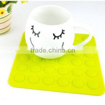 Non-slip Salient Point Silicone Chicken Pot Mat