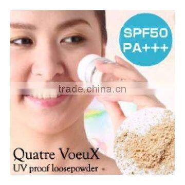 Face Powder Foundation With Hyaluronic Acid " QUATRE VOEUX "