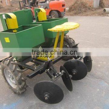 Tractor potato seeder potato planting machine