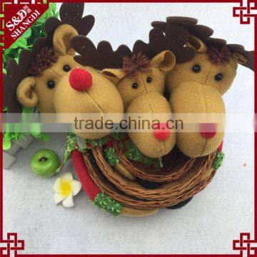 Lovely Christmas Deer Style Fine Wickerwork Basket for Christmas Gift photo-3